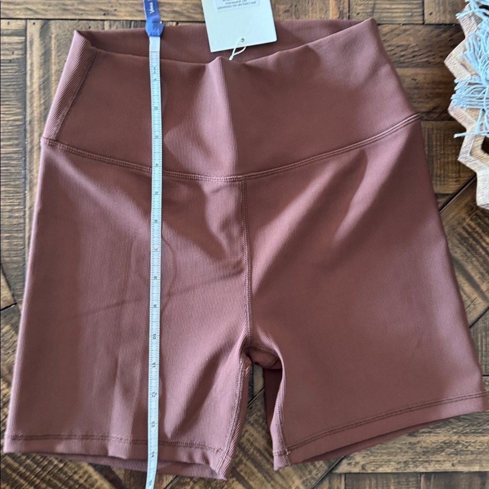 WILO THE LABEL SET Halter Top and Shorts NWT - Picture 11 of 11
